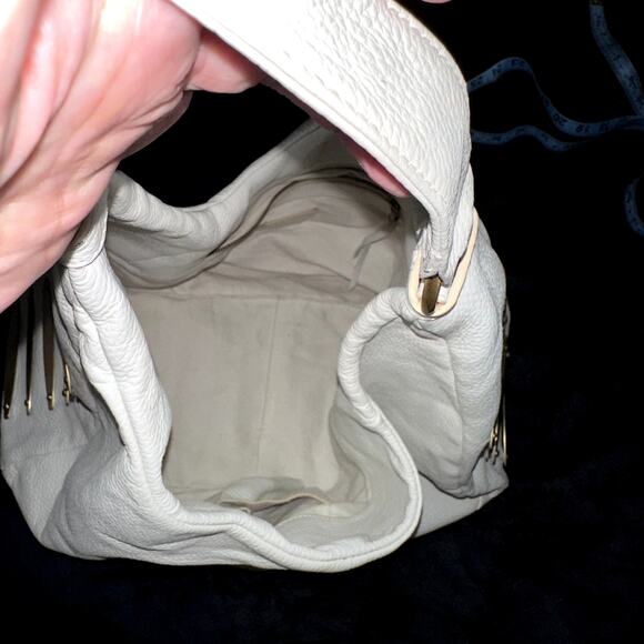 ROMYGOLD HUGE $595 PEBBLED WHITE LEATHER BAG BRASS HARDWARE595 - Picture 10 of 10